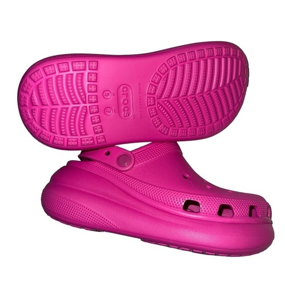 Crocs Classic Crush Clog Women’s Size 9 Bright Pink Barbiecore Perfect - Picture 9 of 11